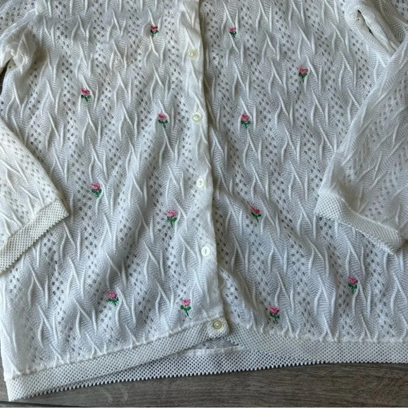 Vintage Barbra Sue Floral Embroidery Crochet Lightweight Cardigan - Picture 8 of 14